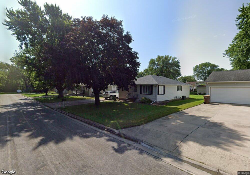 1910 State St, Albert Lea, MN 56007 - photo 1