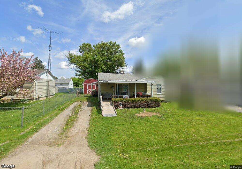 1605 Lambden Rd, Flint, MI 48532 - photo 1