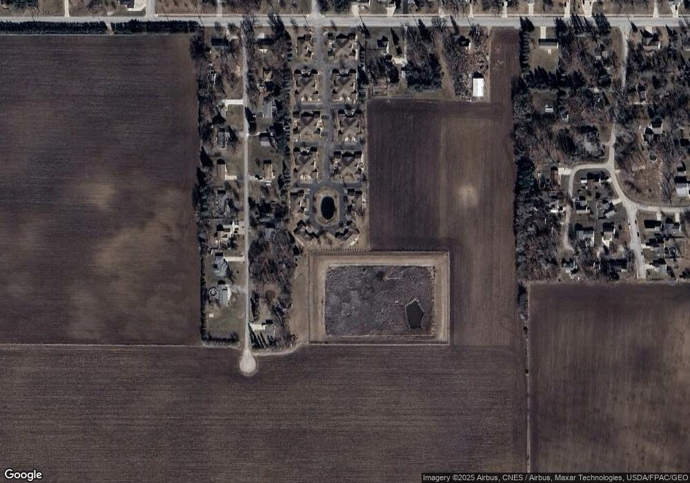 1711B Carriage Home Dr, Austin, MN 55912 - photo 1