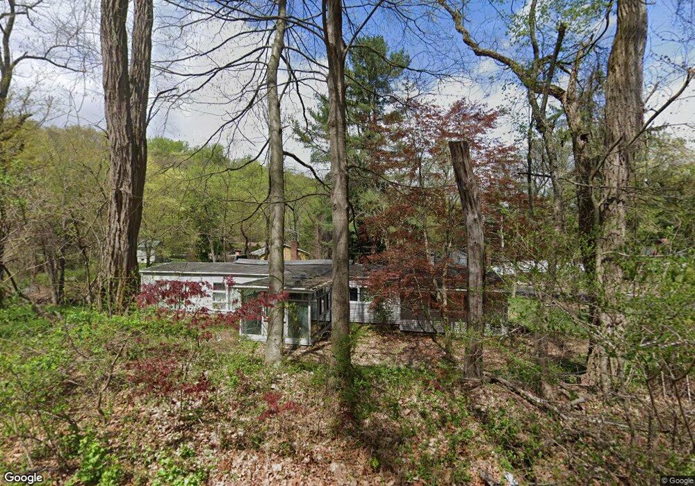 211 Cleveland Dr, Croton On Hudson, NY 10520 - photo 1