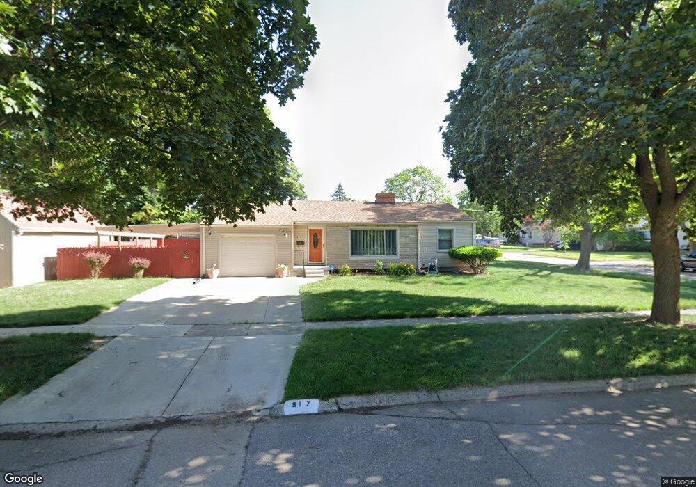 917 Buckingham Ave, Flint, MI 48507 - photo 1