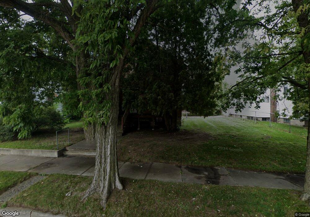 1208 15th Ave, Menominee, MI 49858 - photo 1