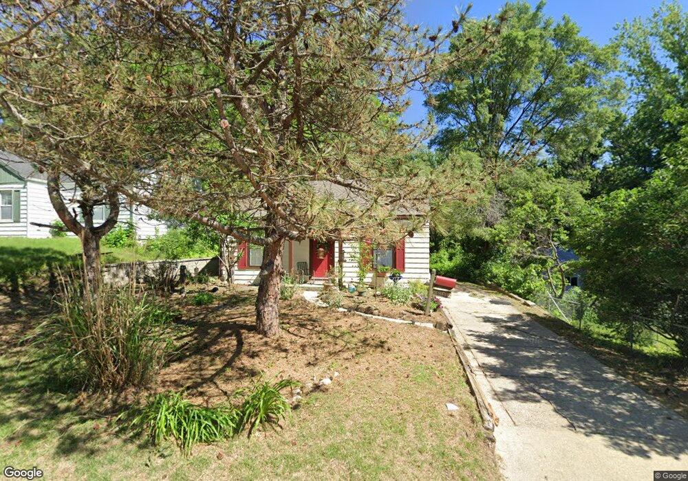 1211 Shawnee Ave, Des Moines, IA 50313 - photo 1