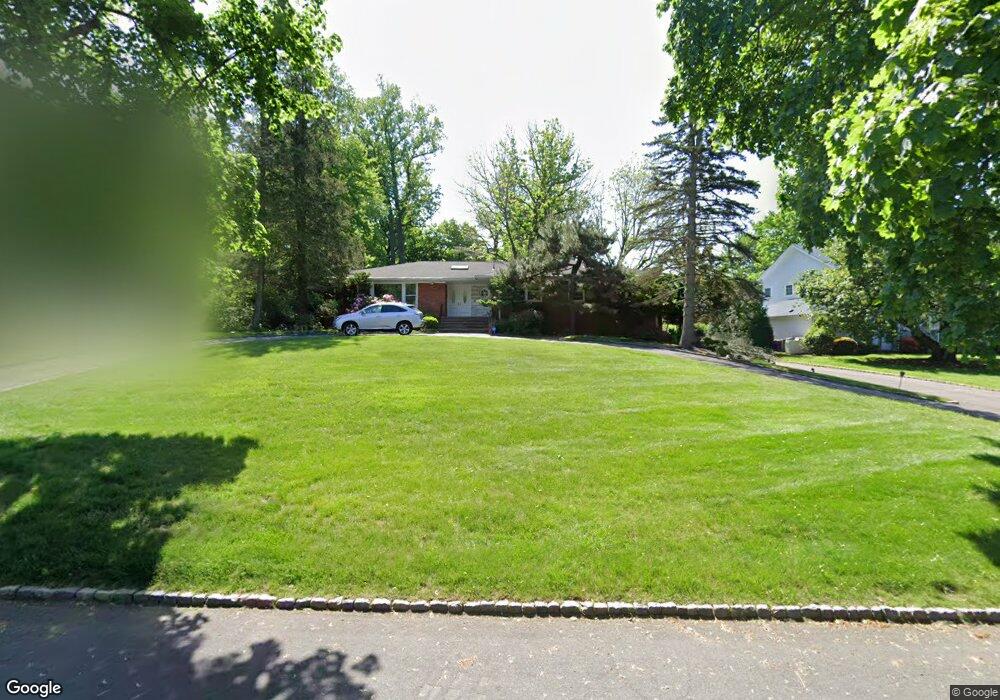 30 Winthrop Rd, Short Hills, NJ 07078 - photo 1