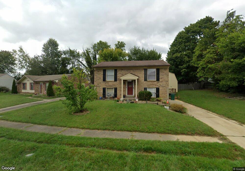 7305 Jonathan Way, Louisville, KY 40228 - photo 1