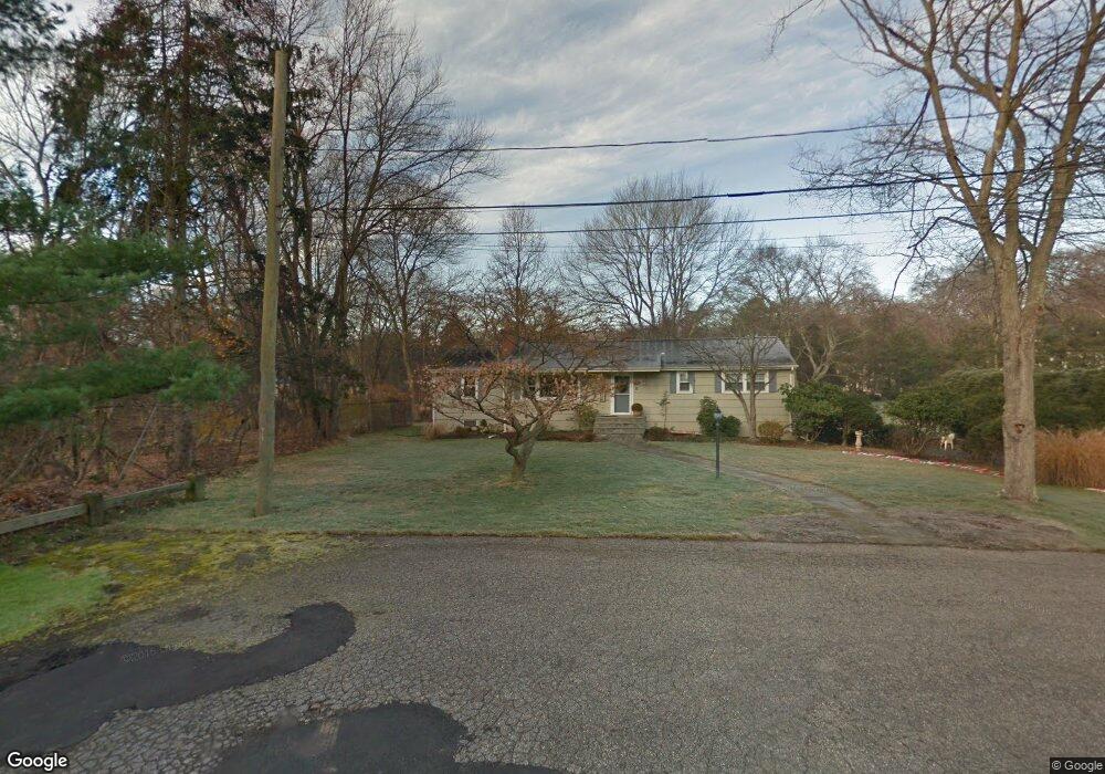 8 Lakeview Rd, Westport, CT 06880 - photo 1