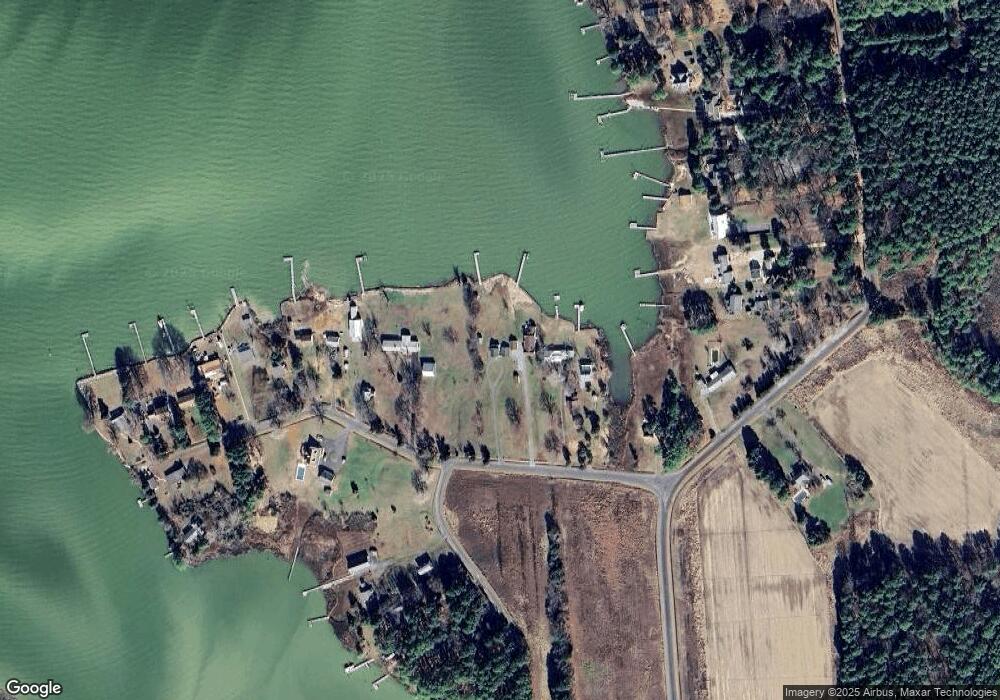 724 Twin Point Cove Rd, Cambridge, MD 21613 - photo 1