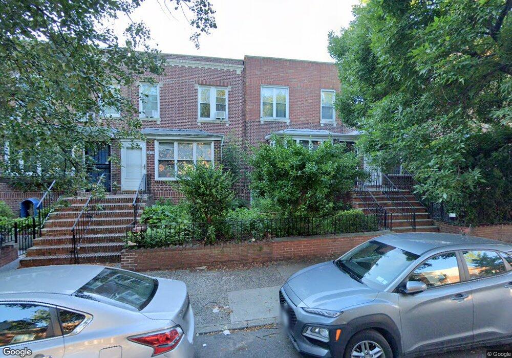 2515 37th St, Astoria, NY 11103 - photo 1