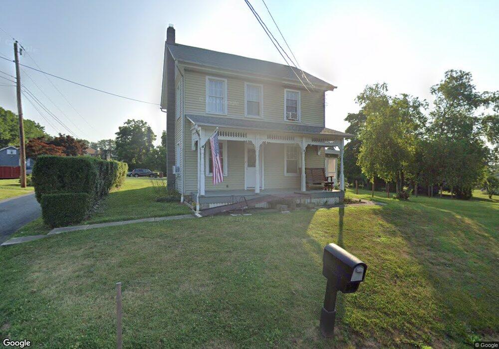 4315 Scheidys Rd, Whitehall, PA 18052 - photo 1