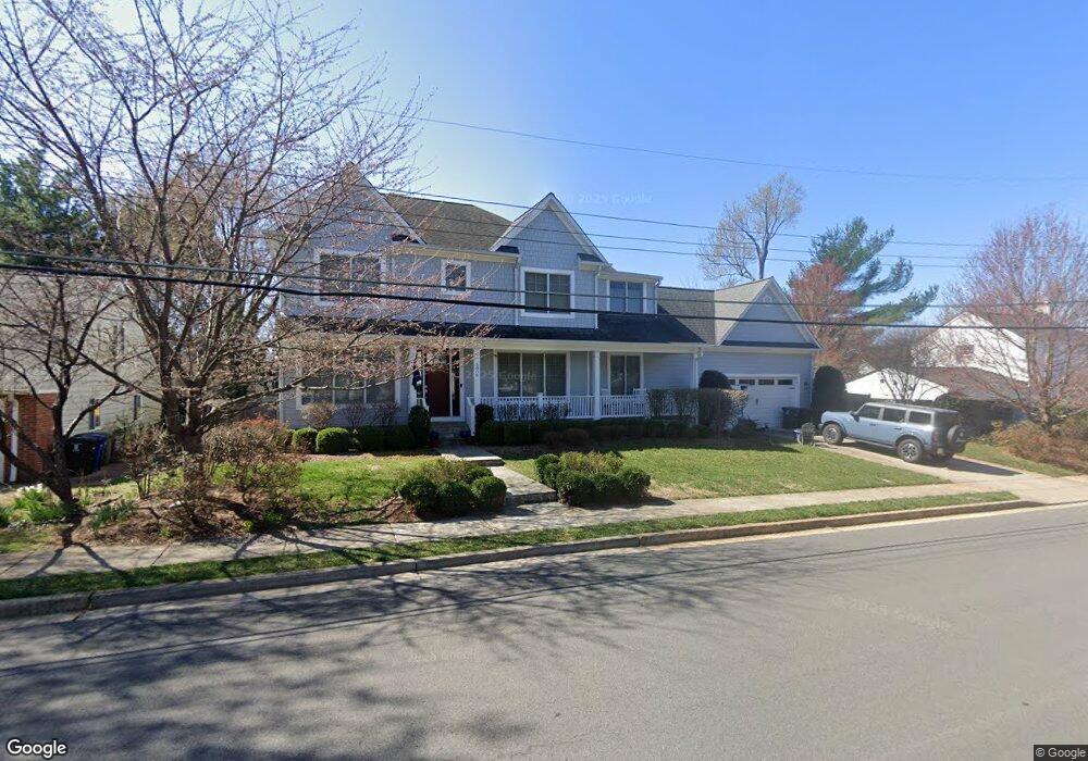 5008 35th St N, Arlington, VA 22207 - photo 1