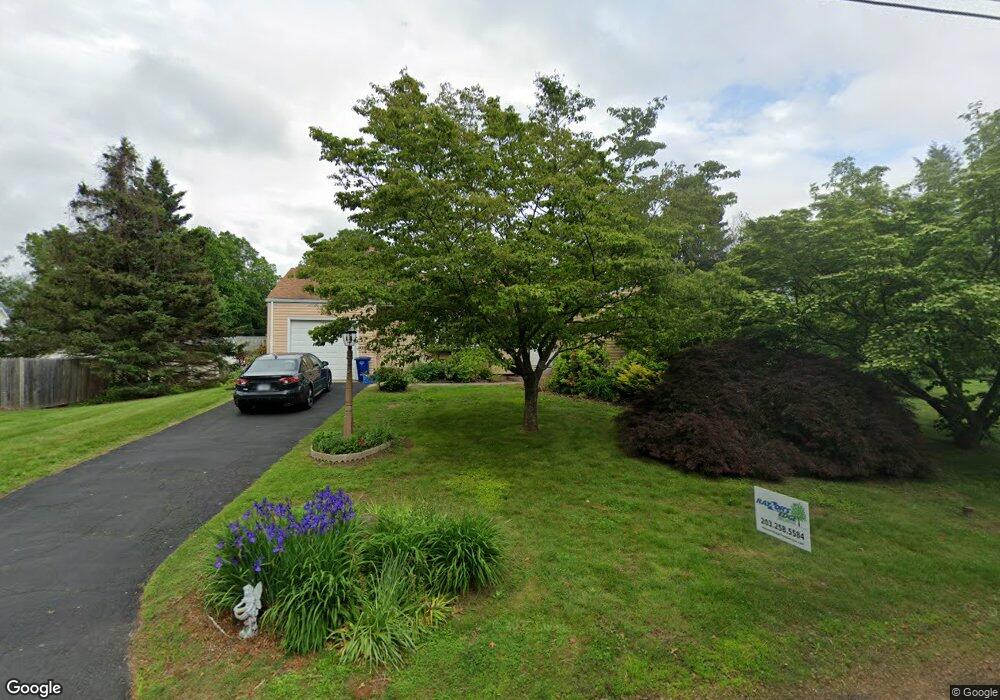 831 Woodruff Rd, Orange, CT 06477 - photo 1