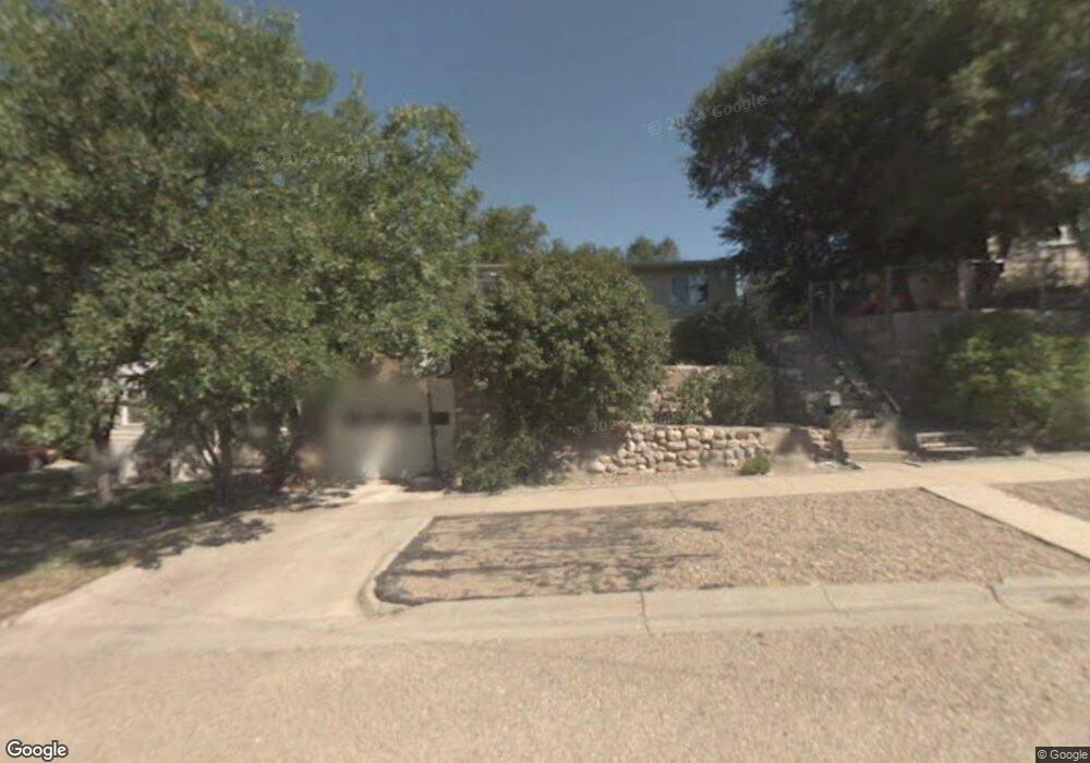 725 10th St, Havre, MT 59501 - photo 1