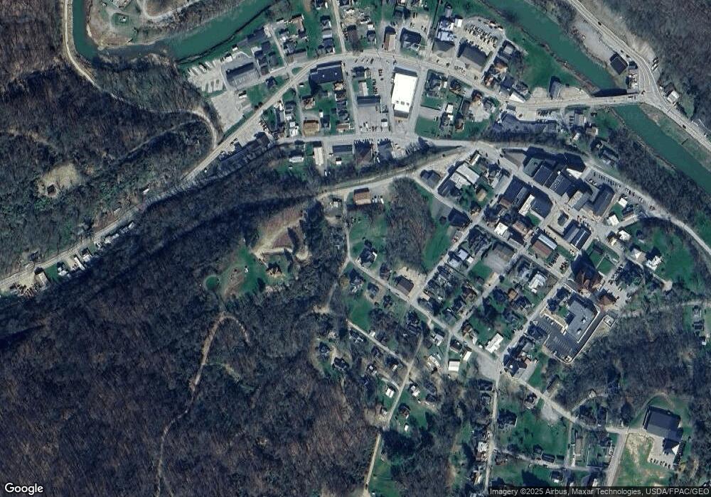 414 W Wood St, West Union, WV 26456 - photo 1