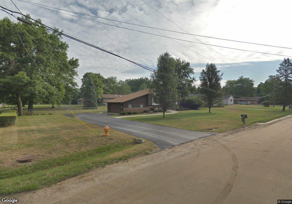 7000 Mather St, Waterford, MI 48327 - photo 1