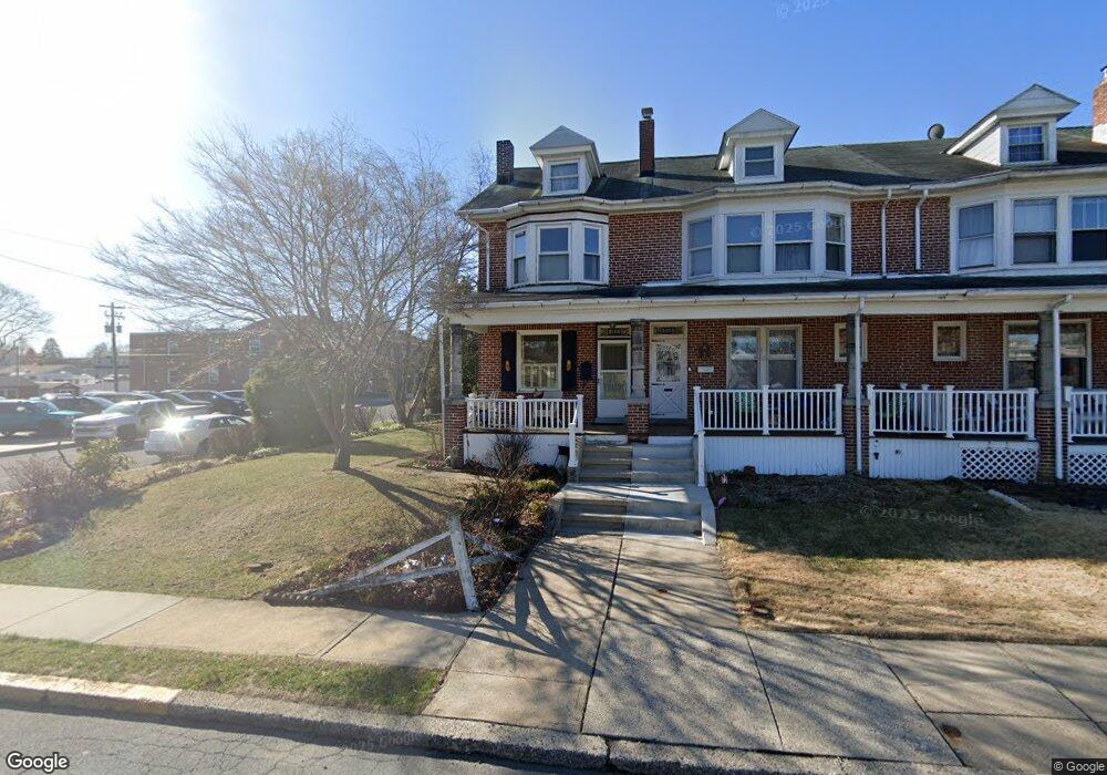 2100 Garfield Ave, Reading, PA 19609 - photo 1