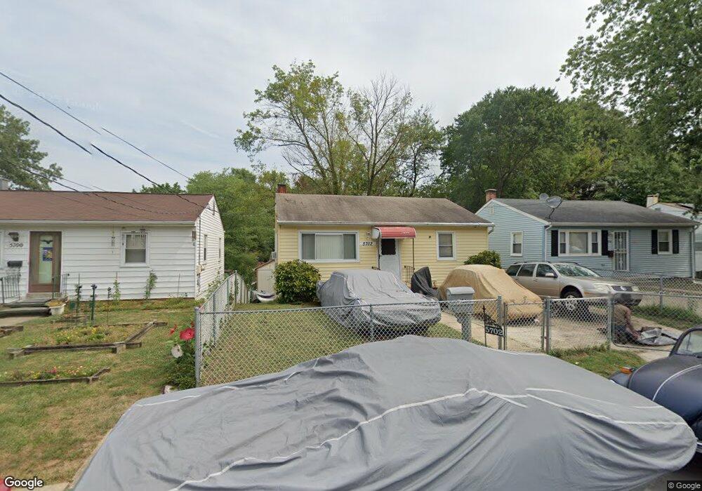 5702 Somerset Rd, Riverdale, MD 20737 - photo 1