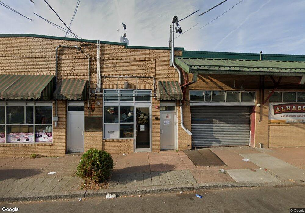 280 E Railway Ave, Paterson, NJ 07503 - photo 1