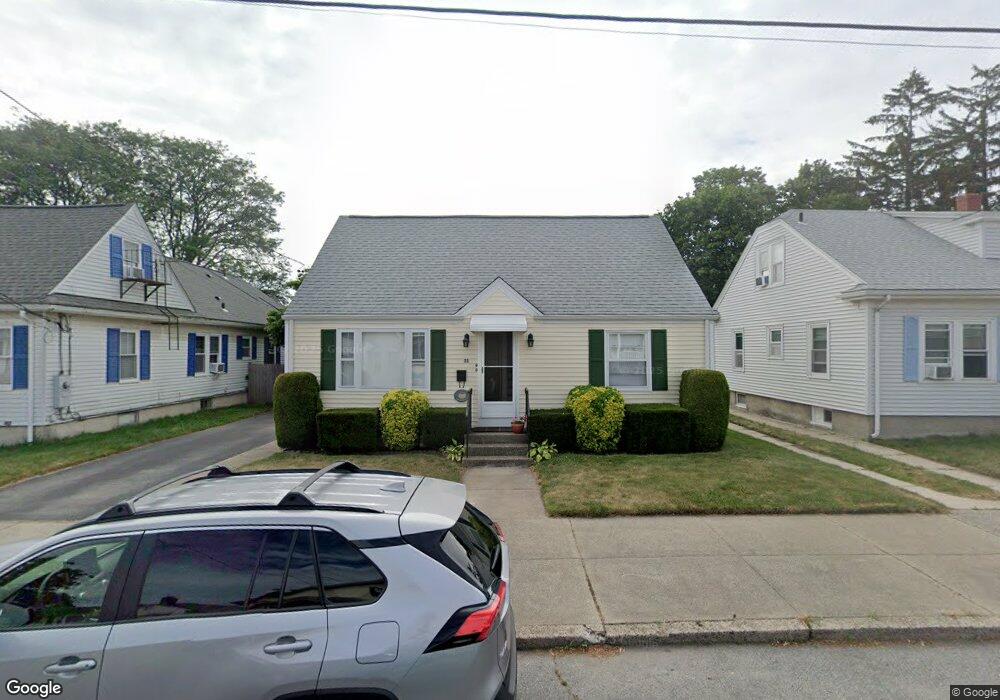 31 Benjamin St, Pawtucket, RI 02861 - photo 1