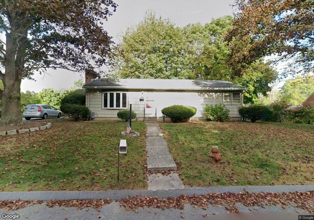 25 Crestwood St, Holyoke, MA 01040 - photo 1