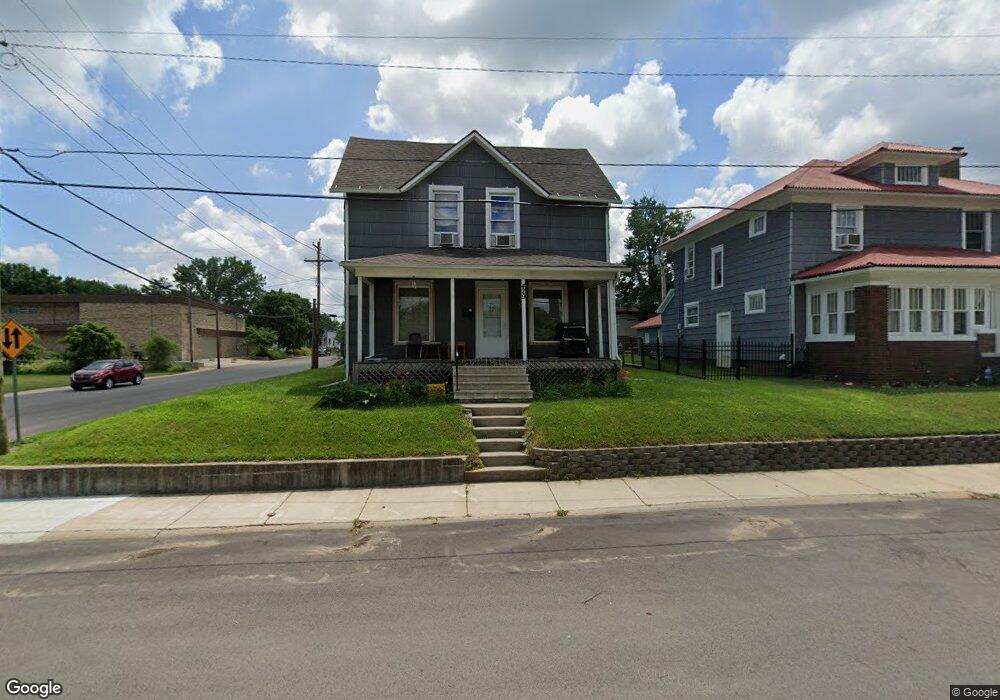 429 Division St, Elkhart, IN 46516 - photo 1