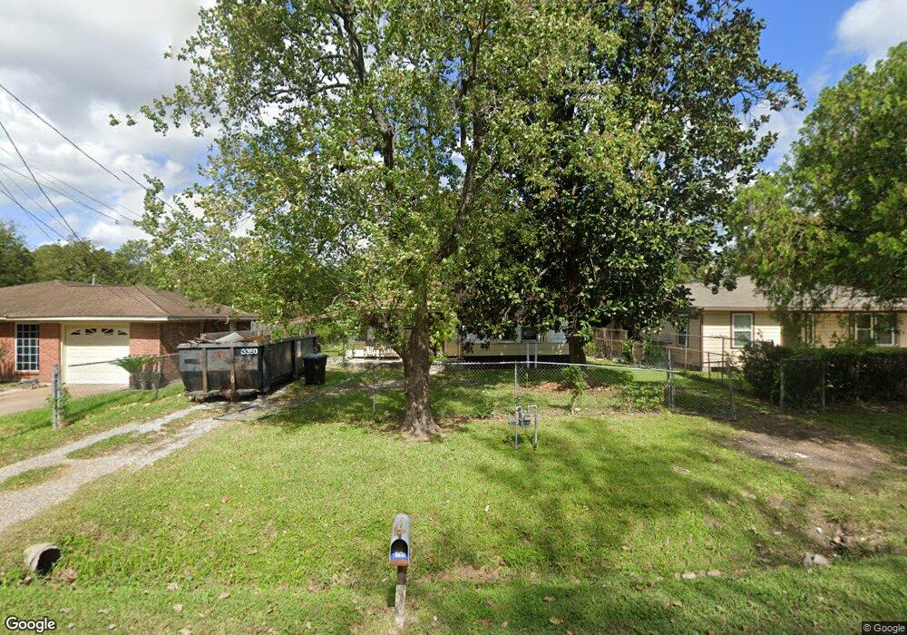 6939 Kittridge St, Houston, TX 77028 - photo 1