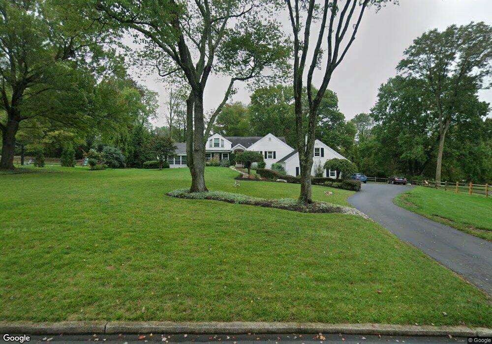 739 Clovelly Ln, Devon, PA 19333 - photo 1