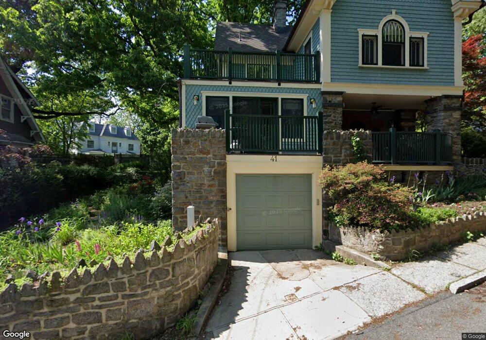 35 Lewis Pkwy, Yonkers, NY 10705 - photo 1