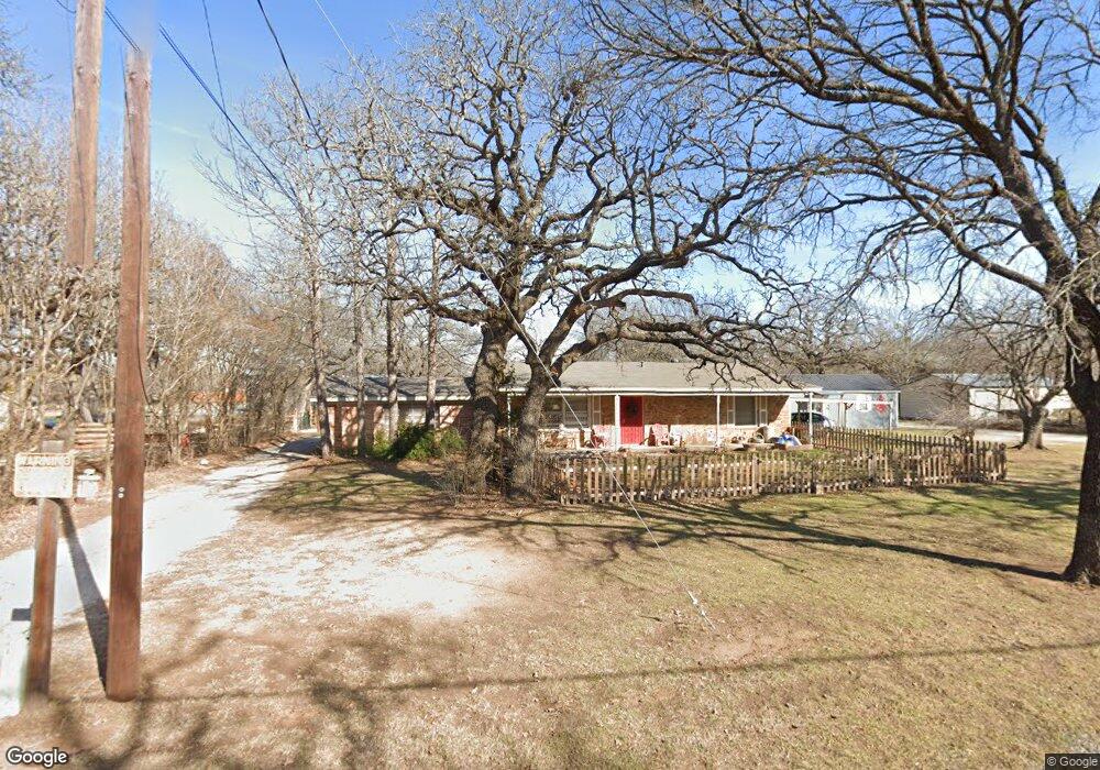 915 Davis Rd, Granbury, TX 76049 - photo 1
