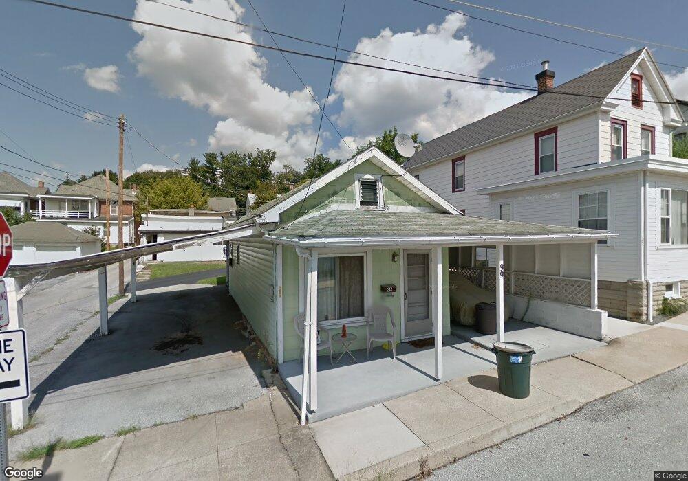 99 Middle St, Waynesboro, PA 17268 - photo 1