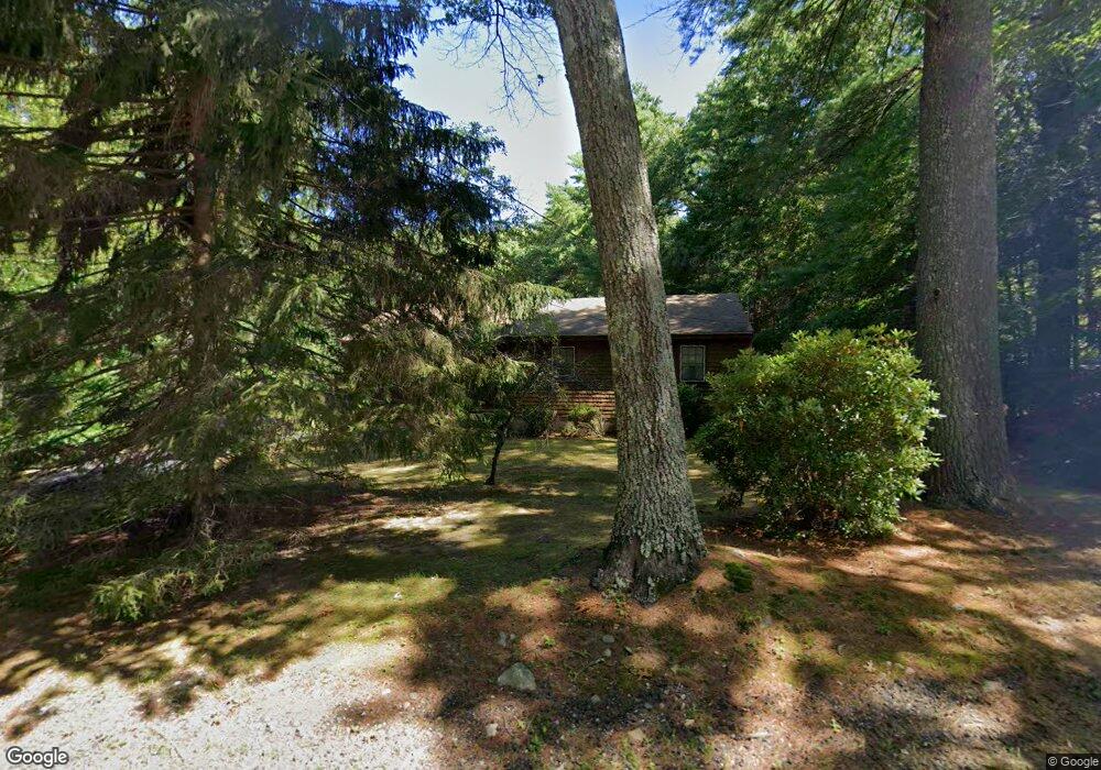 14 Spring St, Pembroke, MA 02359 - photo 1