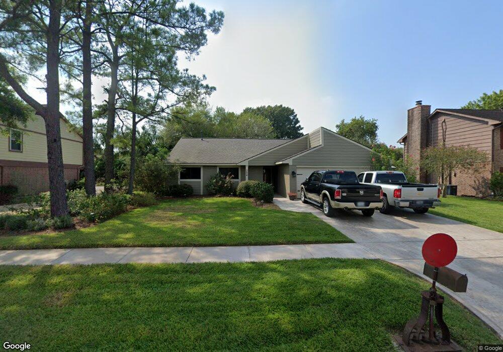 324 Old Course Dr, Friendswood, TX 77546 - photo 1