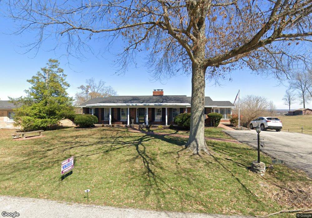 1614 Crestview Dr, New Albany, IN 47150 - photo 1