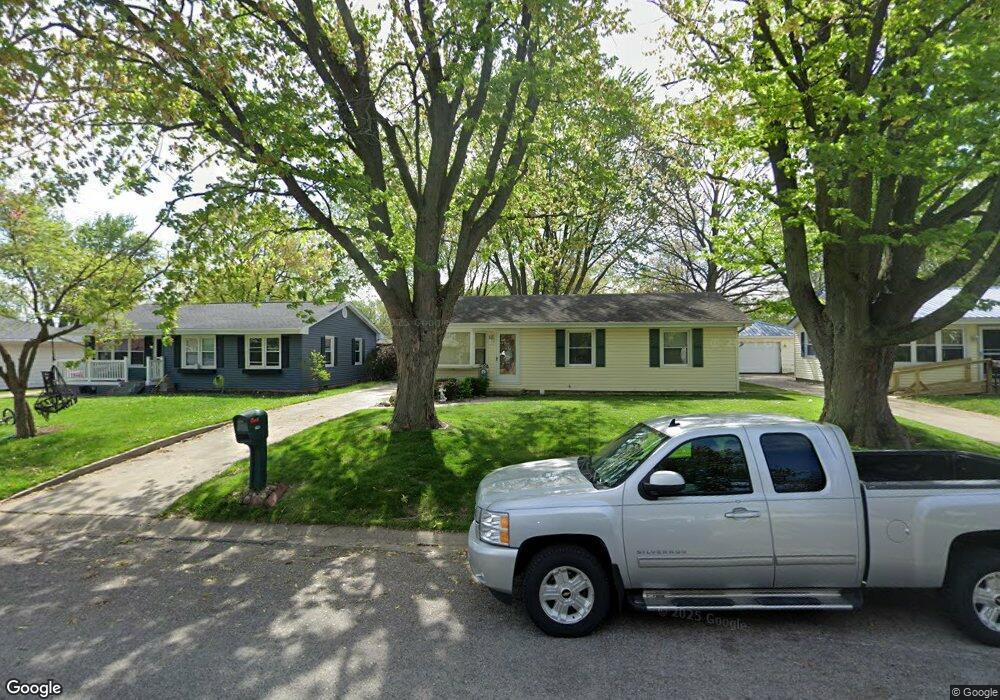 1632 Rutledge Dr, Lincoln, IL 62656 - photo 1