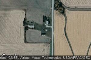 3854 240th St, Victor, IA 52347