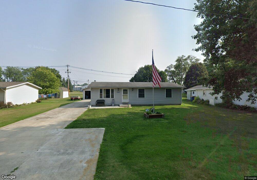 1414 W Central Ave, Bluffton, IN 46714 - photo 1