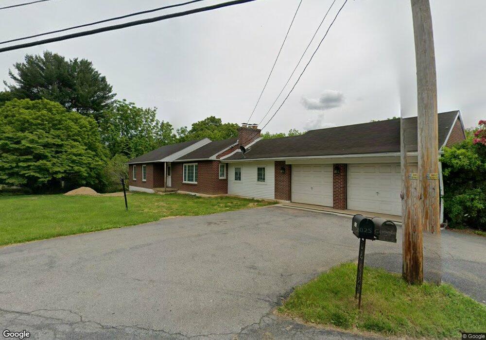 5736 Cetronia Rd, Allentown, PA 18106 - photo 1