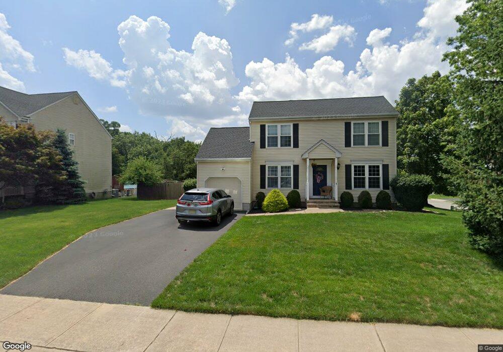 1 Robin Ct, Raritan, NJ 08869 - photo 1