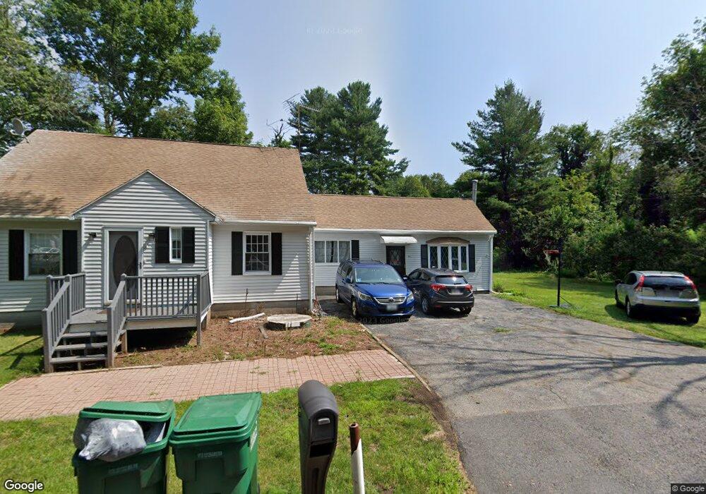 39 Manchaug Rd, Sutton, MA 01590 - photo 1