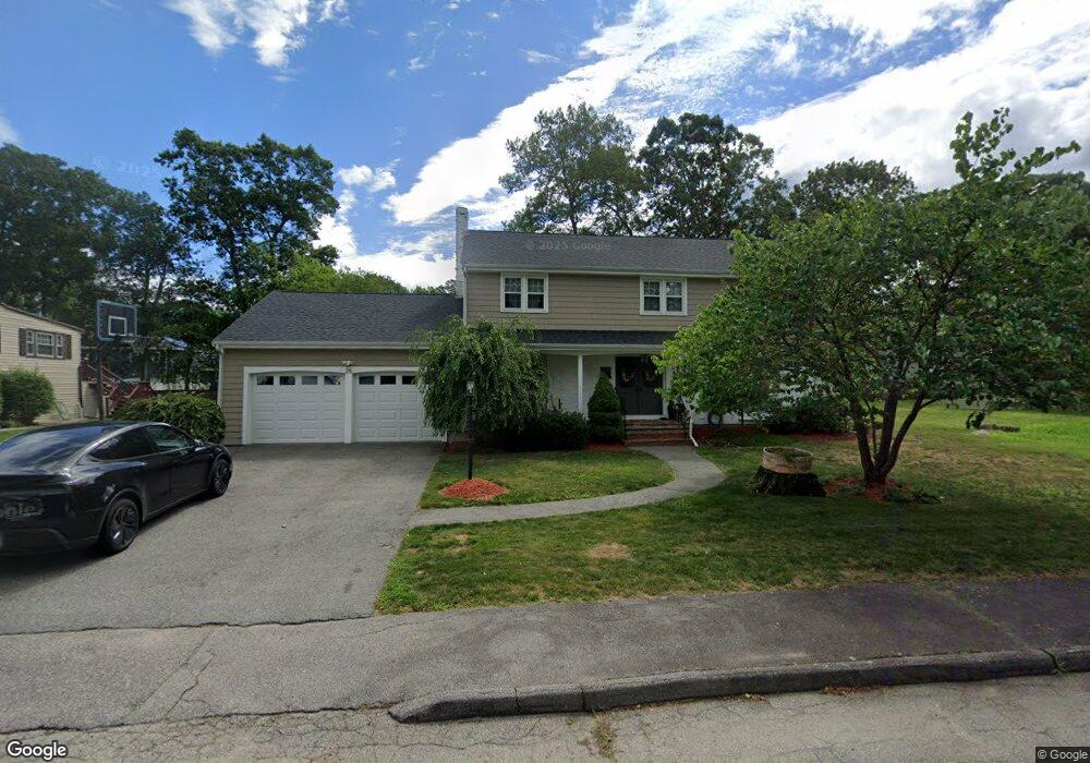 25 Huckleberry Ln, Randolph, MA 02368 - photo 1