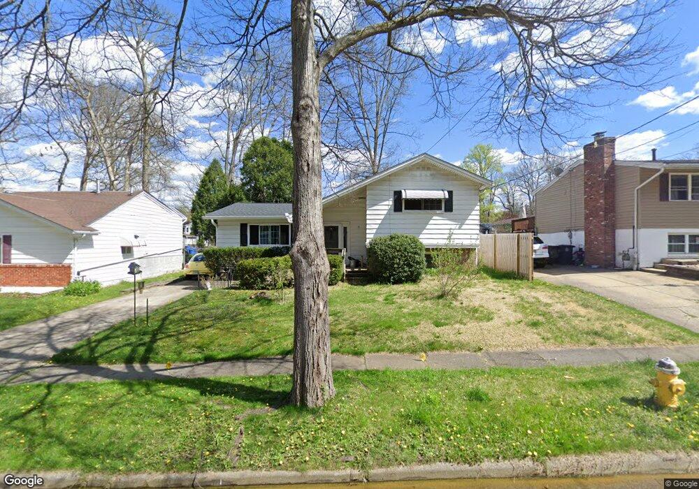 1509 Hilton Dr, Akron, OH 44313 - photo 1