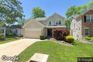 2157 East Dr, Saint Louis, MO 63131