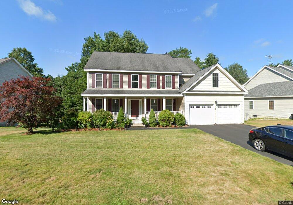 9 Nathan Hale Ln, MerriMacK, NH 03054 - photo 1