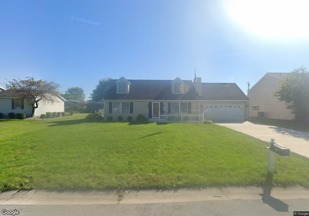 311 Cottonwood Dr, Wapakoneta, OH 45895 - photo 1