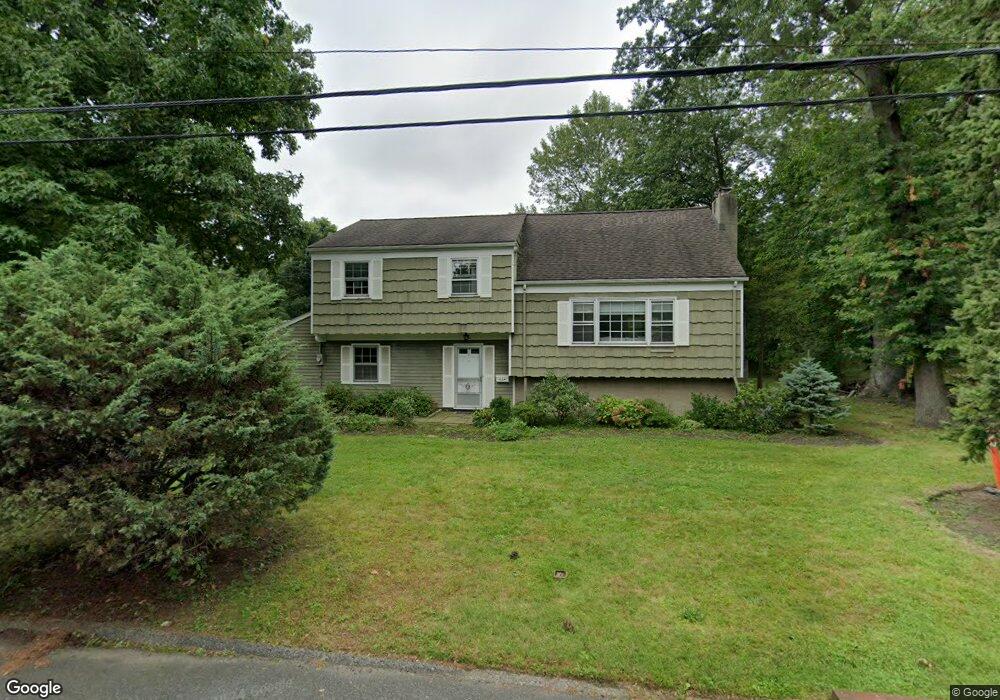 4 Sharon Ln, Rye, NY 10580 - photo 1