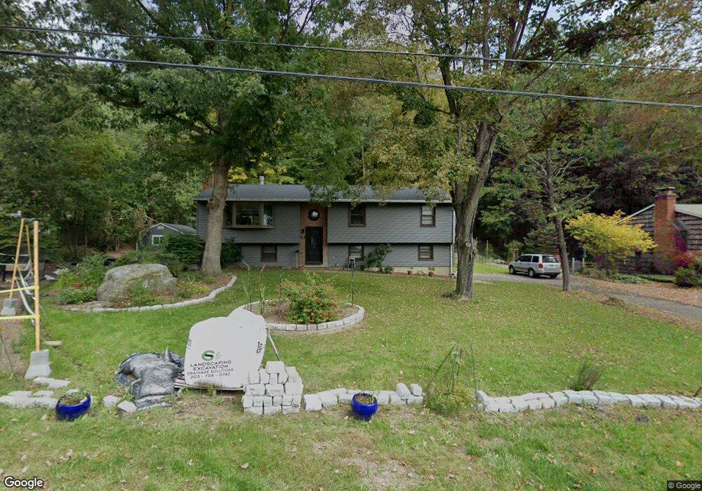 226 Porter Ave, Middlebury, CT 06762 - photo 1