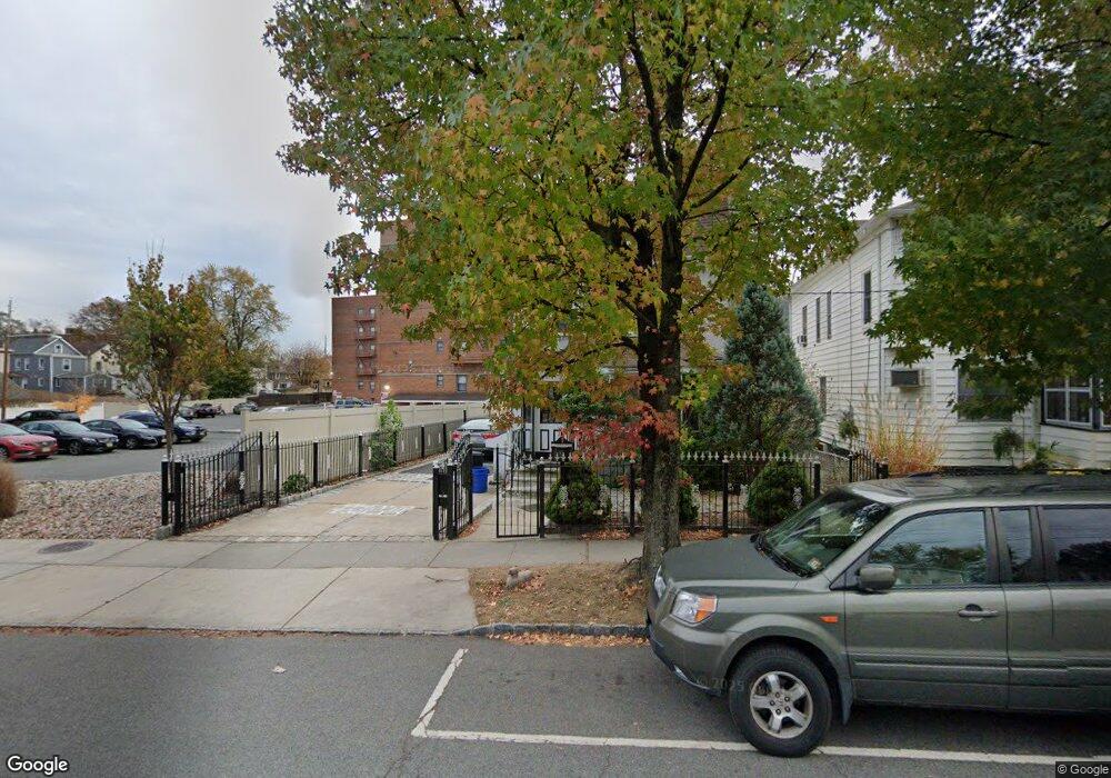 176 Washington St unit 1, Bloomfield, NJ 07003 - photo 1