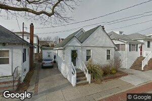 113 Hewlett Ave, Point Lookout, NY 11569