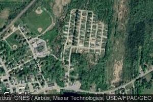33 Diamond Ave, Clinton, ME 04927