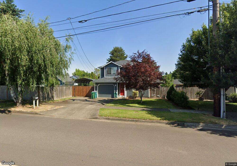 1701 E 11th St, Newberg, OR 97132 - photo 1