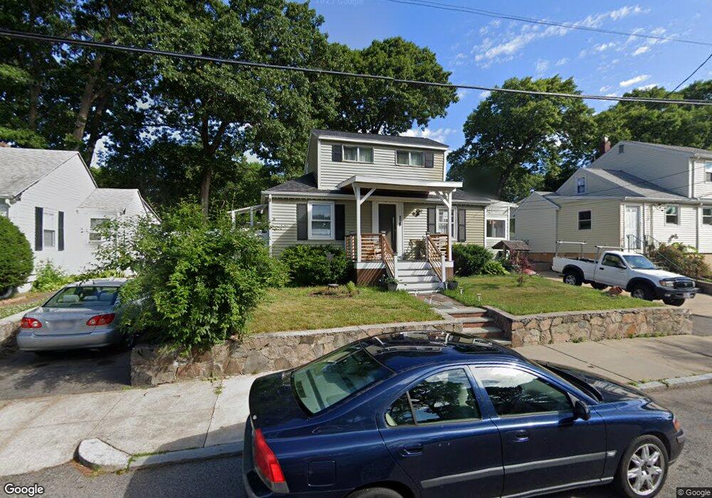 34 Grassmere Rd, Hyde Park, MA 02136 - photo 1